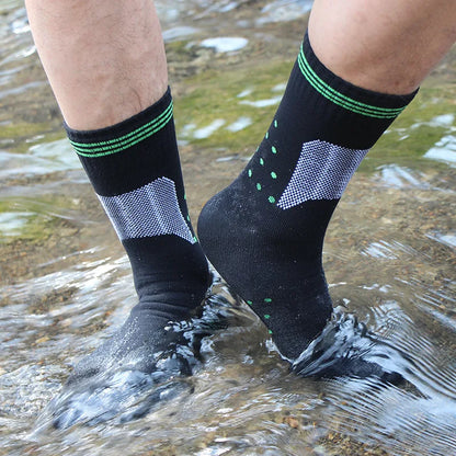 PeakPulse DryTrek Socks